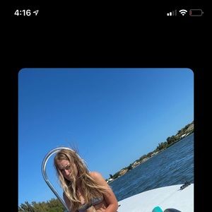 Meet your Posher, Alivia